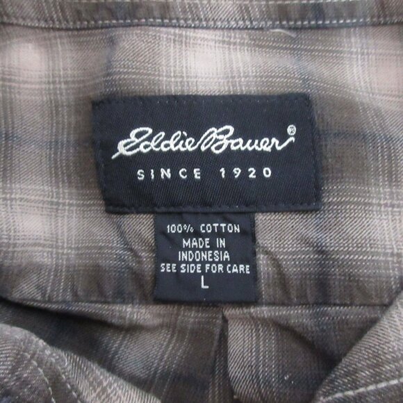 Eddie Bauer Shirt Mens Large Long Sleeve Button Front Wide Plaid Flap Pockets - Picture 3 of 5